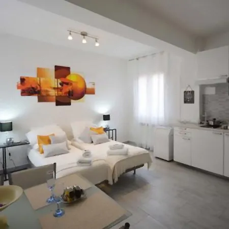 4-tourist House Bologna-studio - Self Check-in * בולוניה