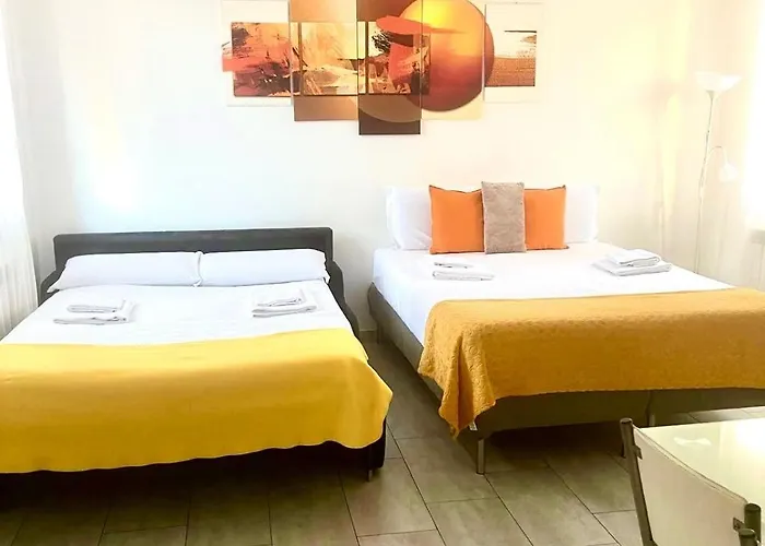 4-tourist House Bologna-studio - Self Check-in * Bologna