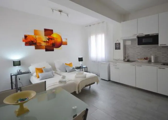 Lejlighed 4-tourist House Bologna-studio - Self Check-in Bologna