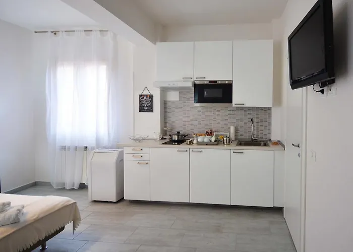 4-Tourist House Bologna-Studio - Self Check-In Bologna