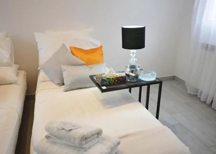 4-tourist House Bologna-studio - Self Check-in *